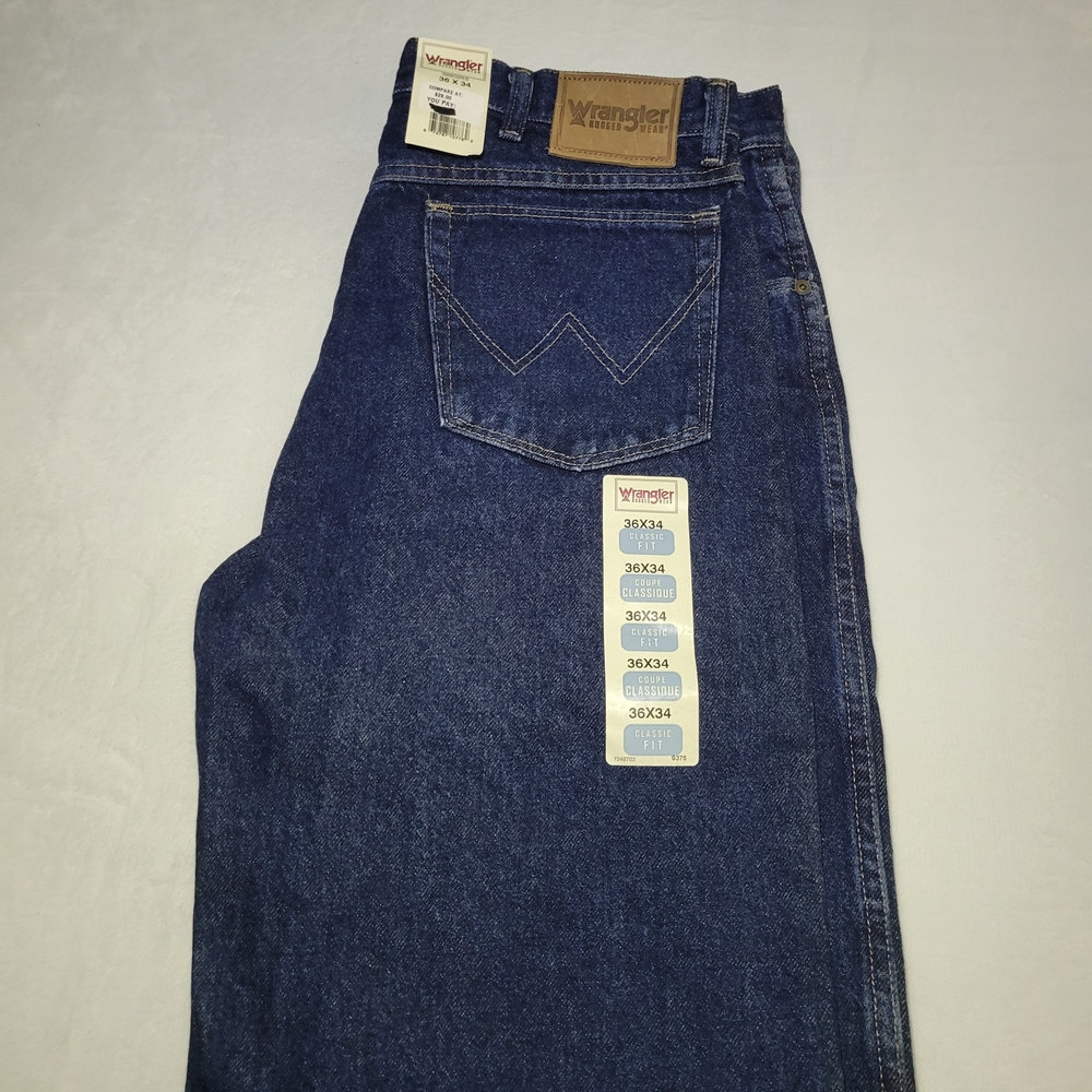 Wrangler Men's Blue Jeans